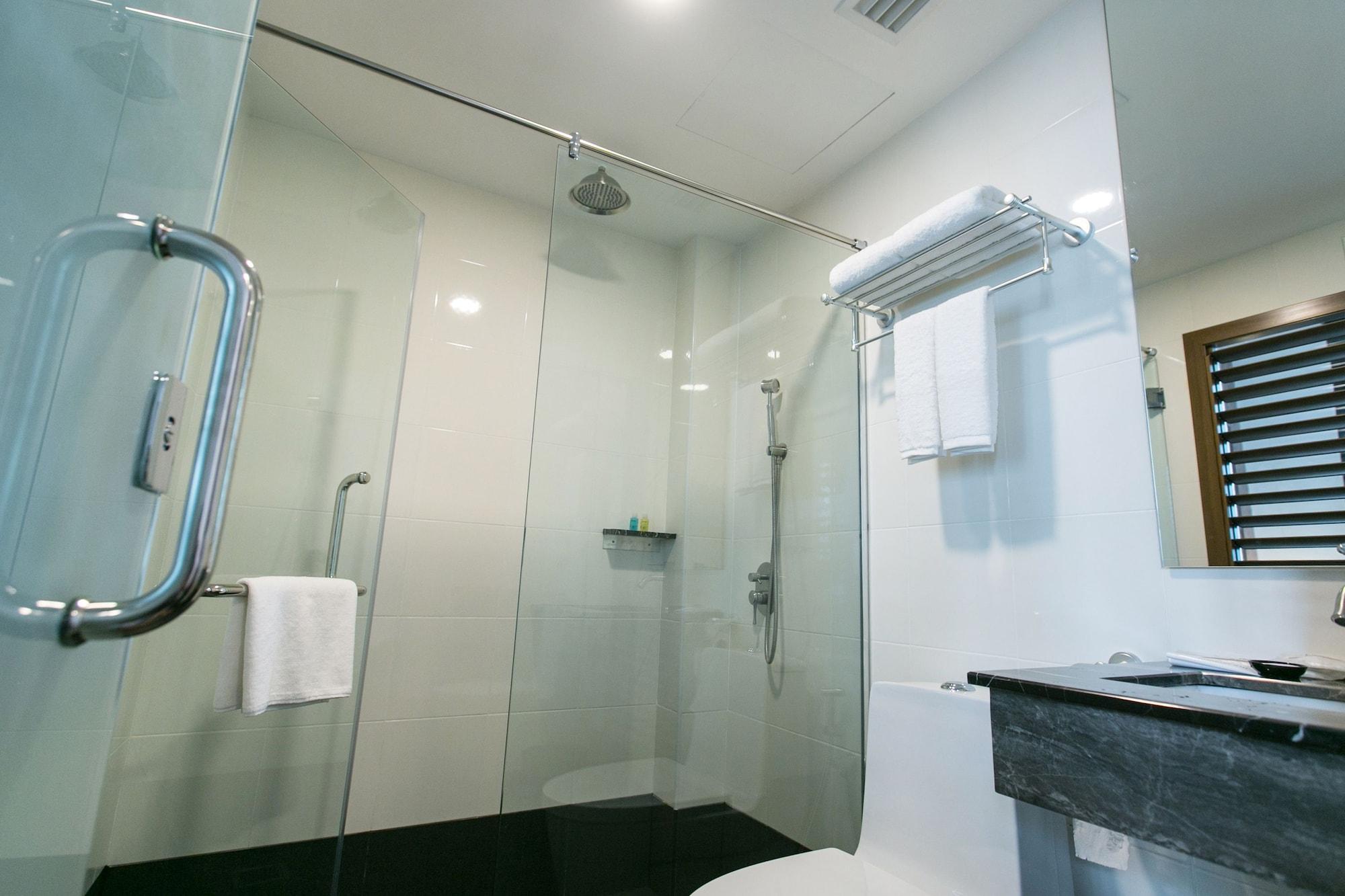 Belllo Hotel Jb Central Джохор-Бару Екстер'єр фото