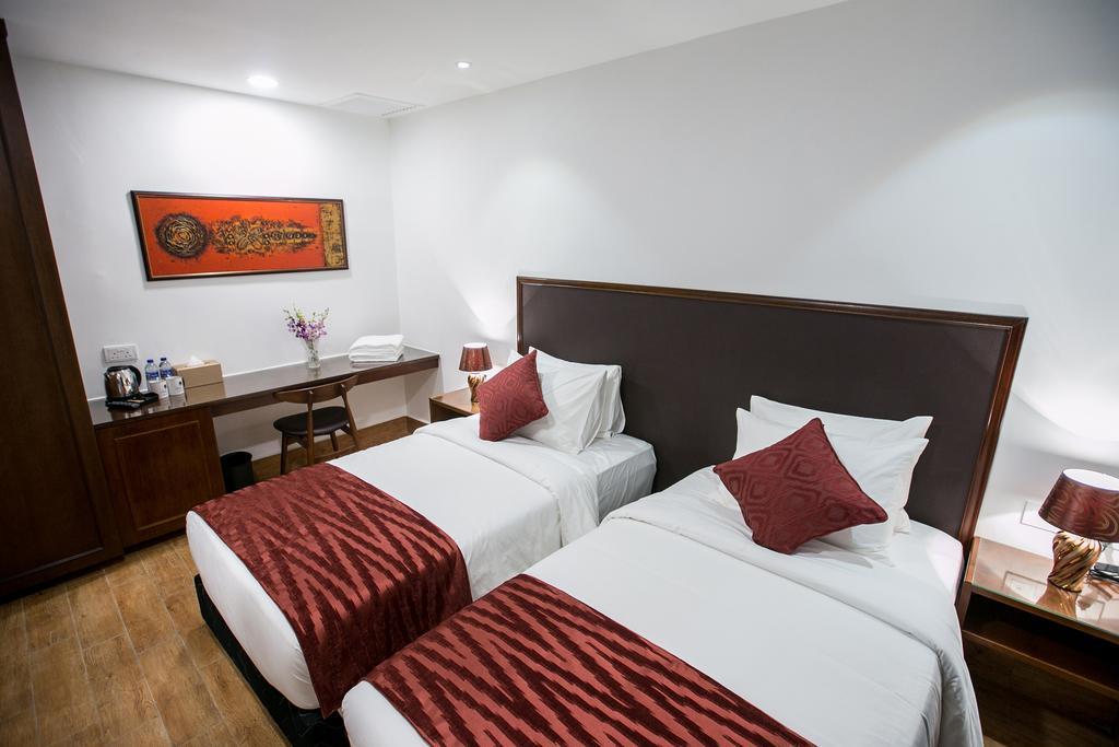 Belllo Hotel Jb Central Джохор-Бару Номер фото