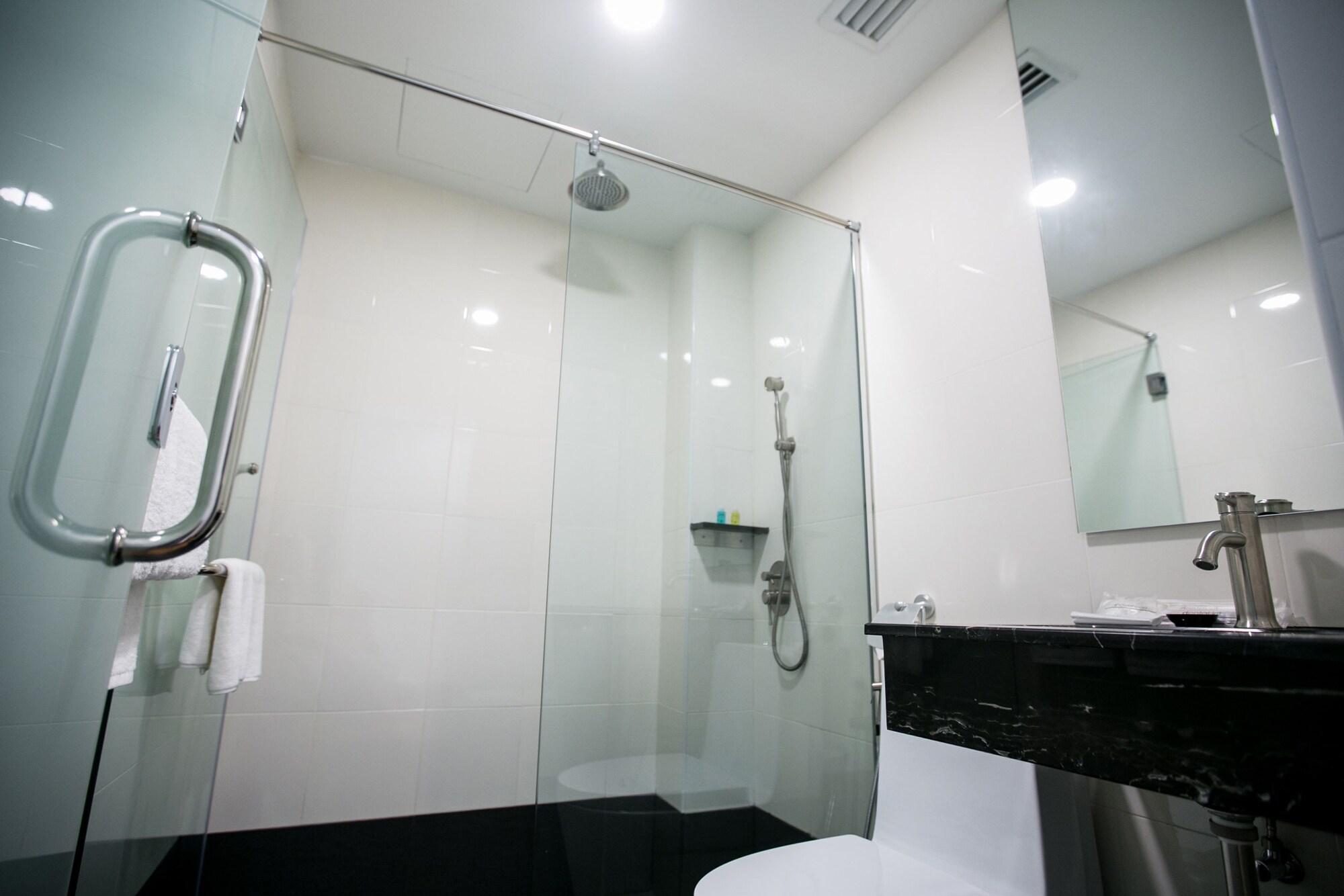 Belllo Hotel Jb Central Джохор-Бару Екстер'єр фото