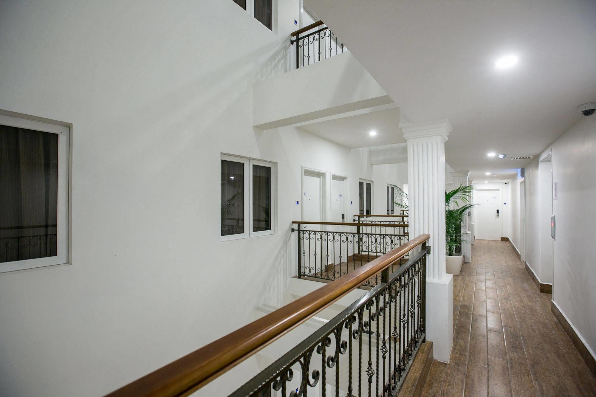 Belllo Hotel Jb Central Джохор-Бару Екстер'єр фото